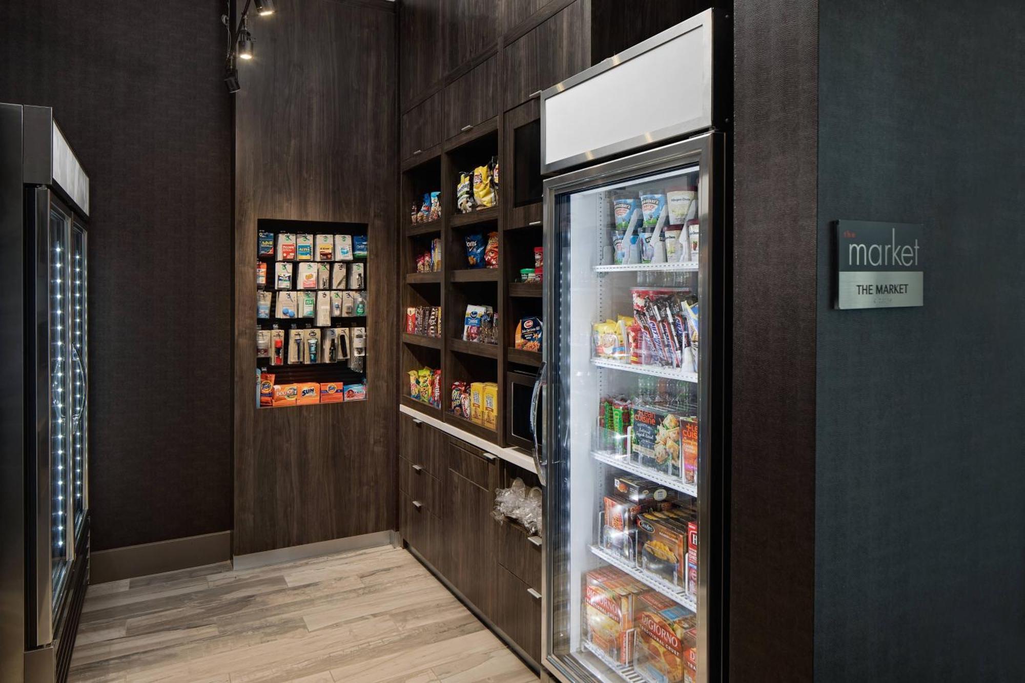 Courtyard By Marriott Dallas Downtown/Reunion District Экстерьер фото