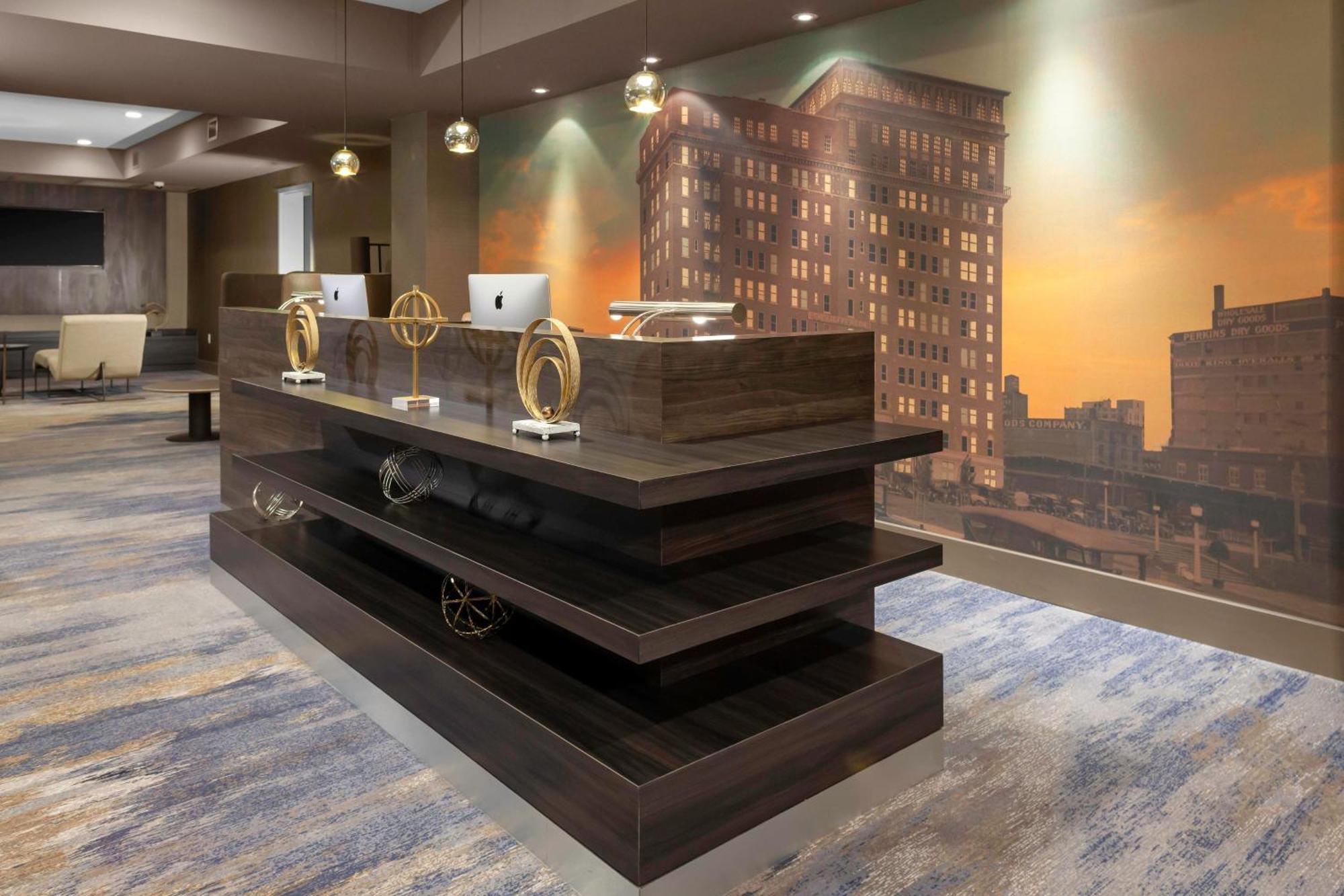 Courtyard By Marriott Dallas Downtown/Reunion District Экстерьер фото